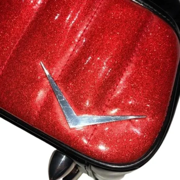 Lux de Ville Black and Red Sparkle Cruiser Tote - Picture 9 of 16